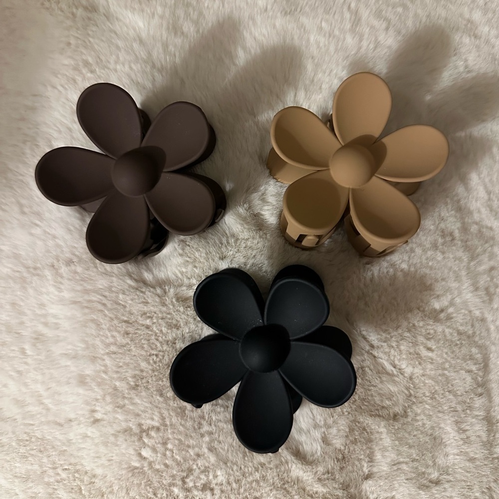 Flower Hair Clips